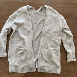 Cozy Open-Front Gray Women’s Cardigan Sweater